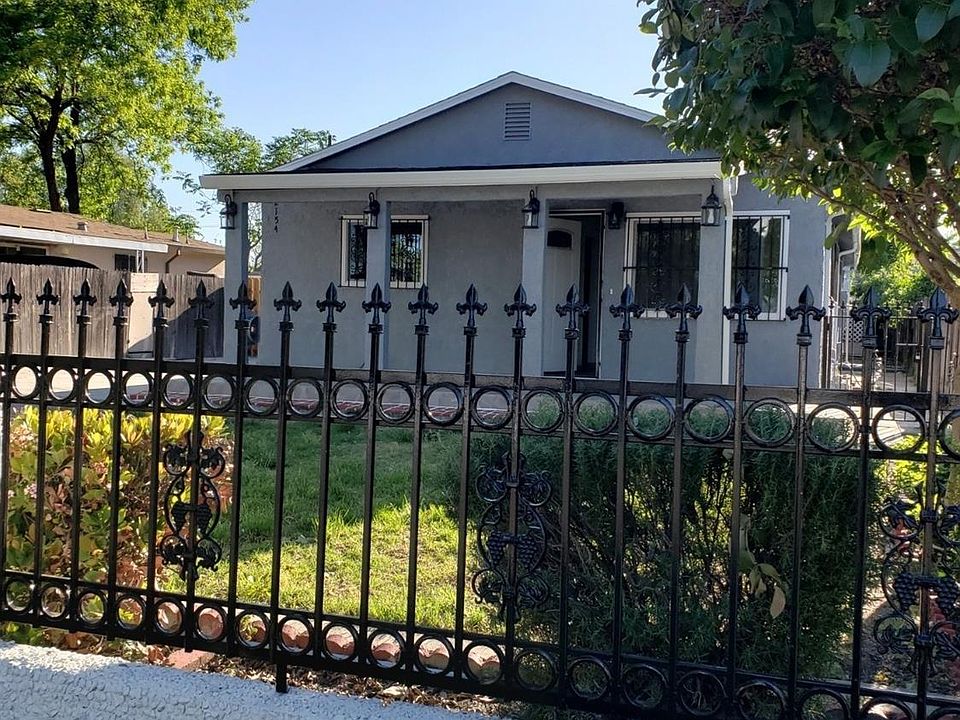 2nd image of 2154 S Union St