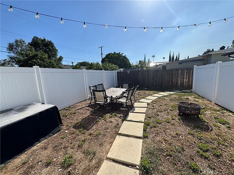 21016 Lull St — Photo 6