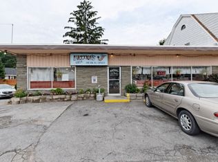 1818 Curry Rd, Schenectady, NY 12306