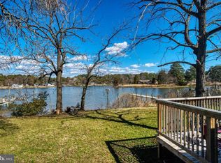 38 Beach Rd #A, Coltons Pt, MD 20626