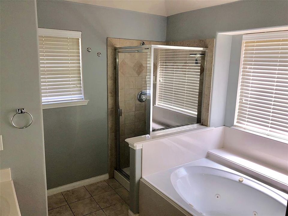 1st image of 505 N Avenue C