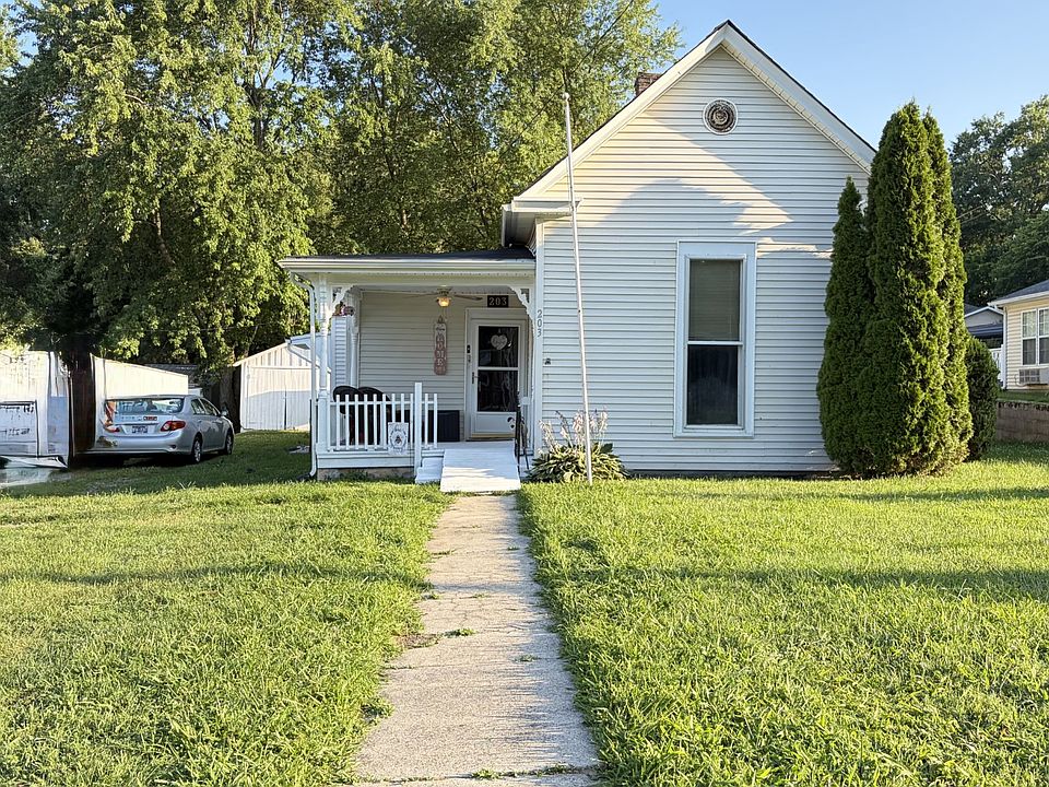 1st image of 203 Montague St