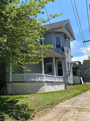 1634 Capouse Ave Photo 1