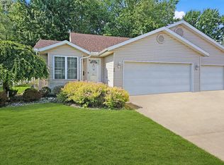 109 Grand Ave, Clyde, OH 43410