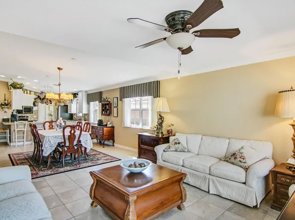 8455 Quito Place, Wellington, FL 33414