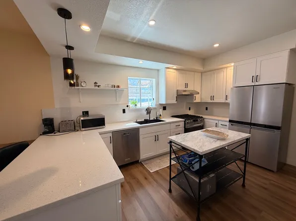 3625 Lyon Ave, Oakland, CA 94601