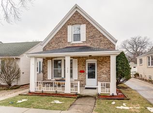 3134 Raymond Ave, Brookfield, IL 60513