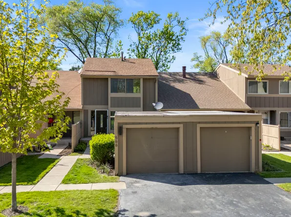 566 White Sands Bay, Roselle, IL 60172