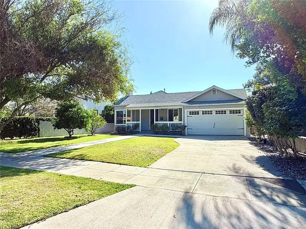 4 bed, 1845 sqft, $6,300 — Photo 3