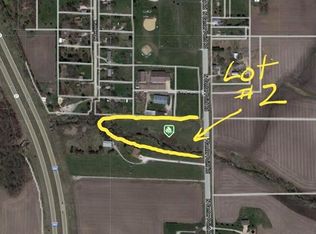 3286 N Center Point Rd, Marion, IA 52302