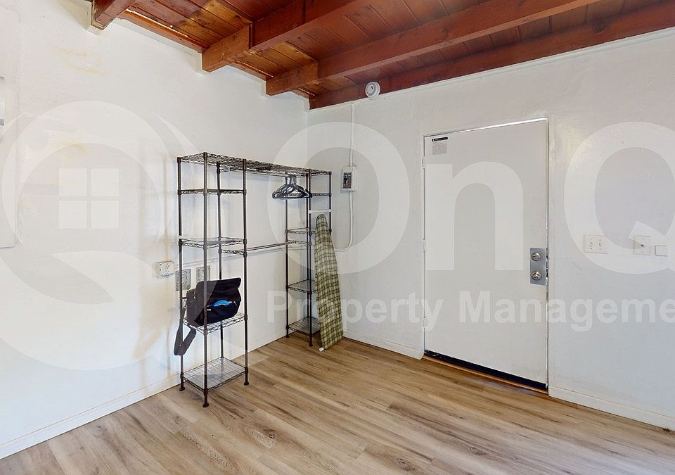 2nd image of 2519 N Estrella Ave APT A