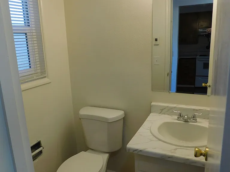 Cedar Meadow Apartments — Photo 13
