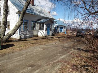 448 W Mills Rd, Farmington, ME 04938