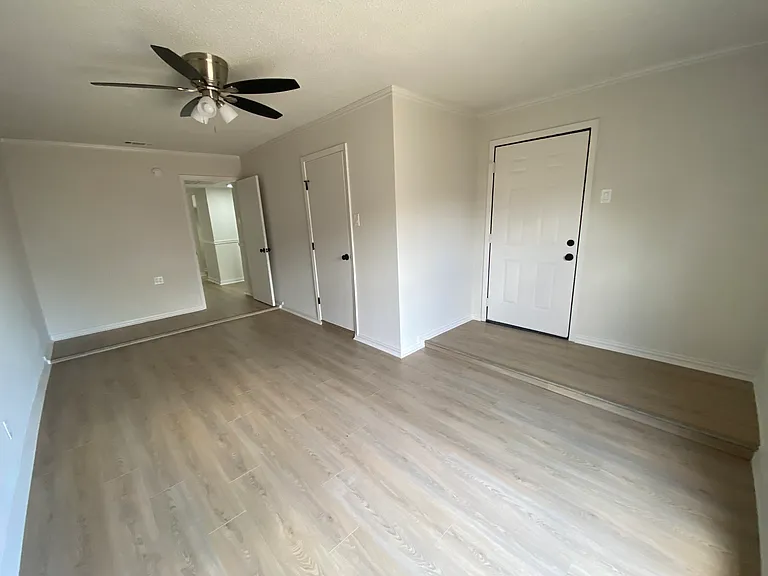 10355 Limestone Dr — Photo 4