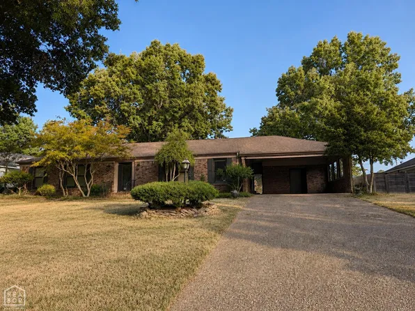 718 Melton Dr, Jonesboro, AR 72401