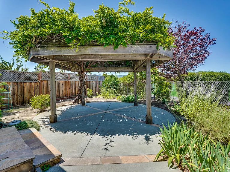 1289 Glen Haven Dr — Photo 35
