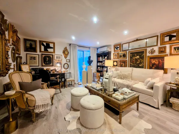 18 Coxwell Ave, Toronto, ON M4L 3A7