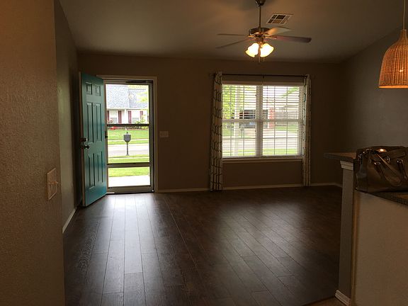 2nd image of 105 Fairlane Dr