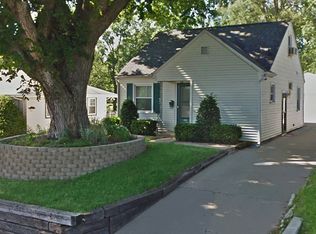 905 E Division Ave, Peoria Heights, IL 61616