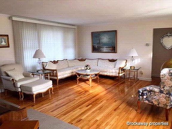 4th image of 417 Beach 137 St #137