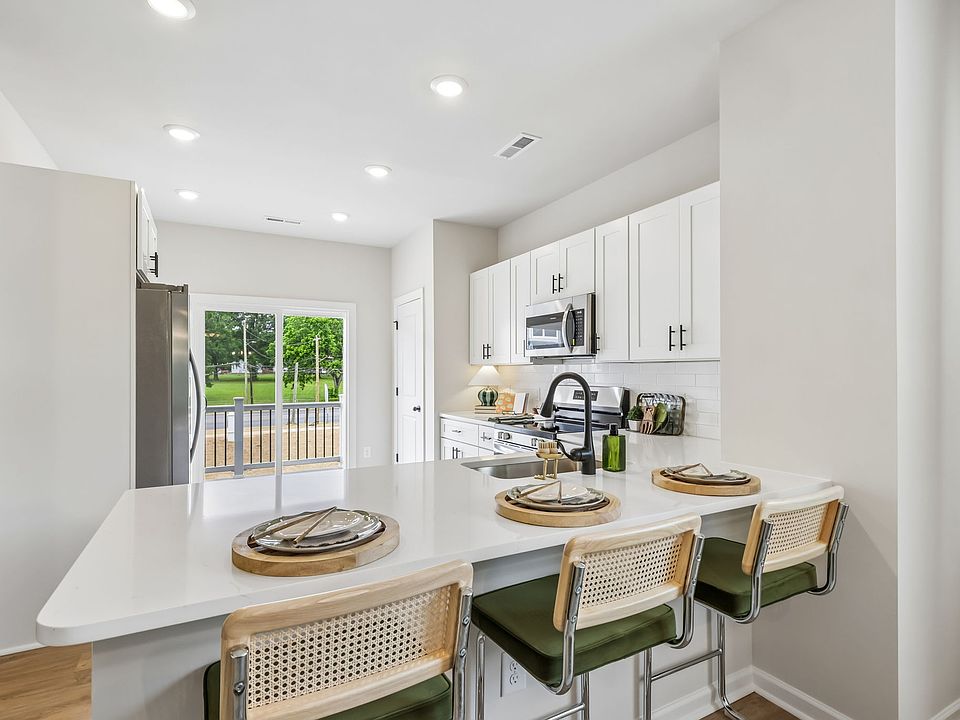 1st image of 5128 Berkey Ln #5105