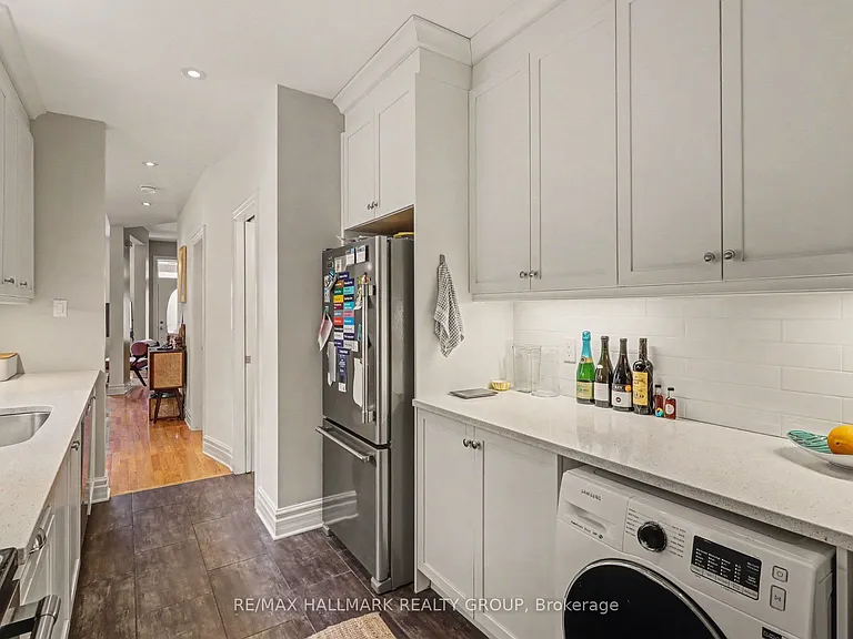 34 Lewis St — Photo 10