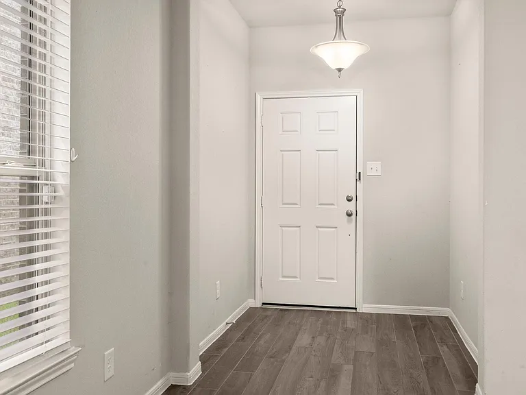 6322 Lemon Balm Ln — Photo 6