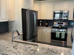 6 N Newport Ave #B-6, Ventnor City, NJ 08406