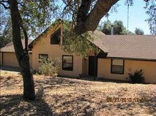 45865 Strawberry Rd, Coarsegold, CA 93614