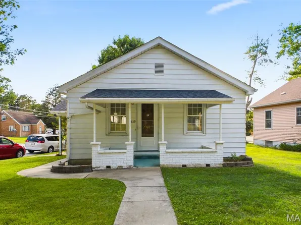 539 S Main St, Waterloo, IL 62298