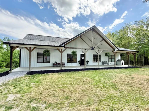 182 Doe Run Rd, Morgantown, KY 42261