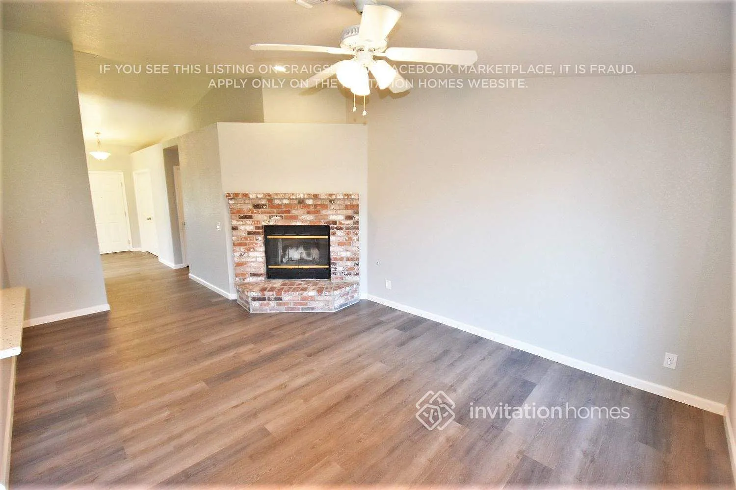 8121 Pine Oaks Ct Sacramento, CA 95828 — Photo 4