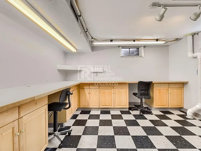 2580 S Carey Way — Photo 37