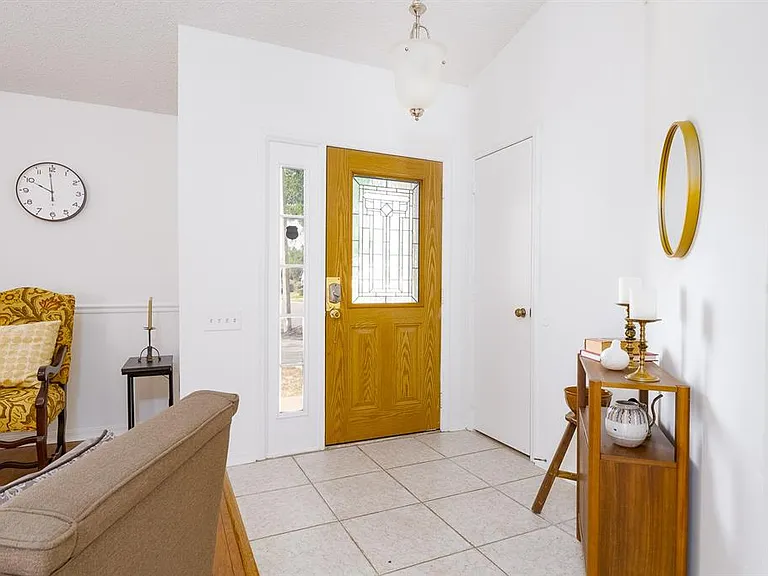 254 Oak Park Pl — Photo 6