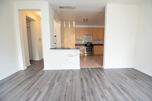 Rented by Red Sparrow Realty Group | media 28