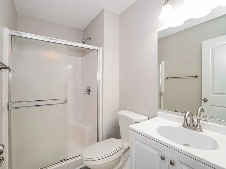 255 Whitewater Ct — Photo 15