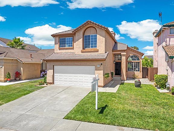 3rd image of 407 Craven Drive