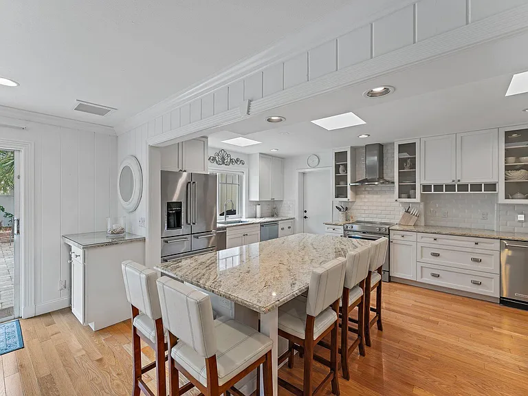 460 Sunrise Way — Photo 24