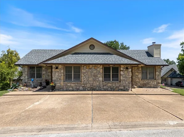 5 Ironwood Ln, Eureka Springs, AR 72631
