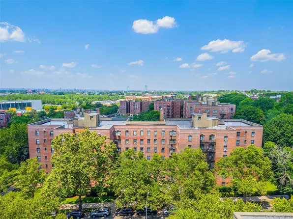 141-09 28th Ave #1A, Flushing, NY 11354
