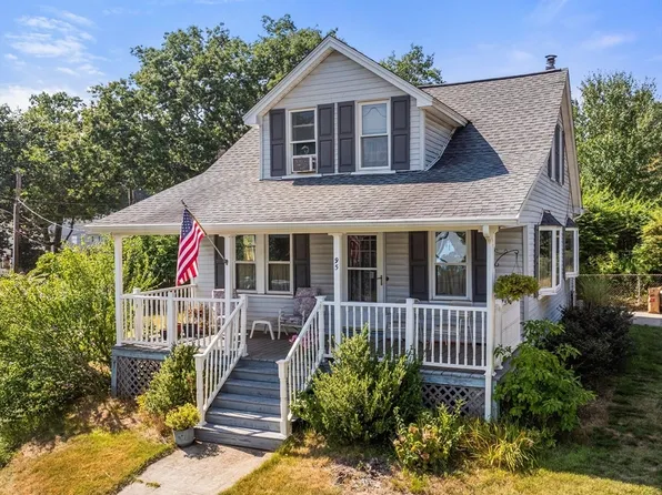 95 Tiffany St, Springfield, MA 01108