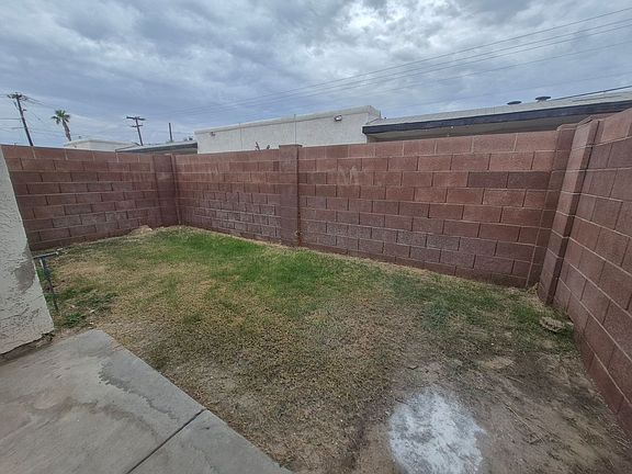 4th image of 2810 S 1st Ave #B