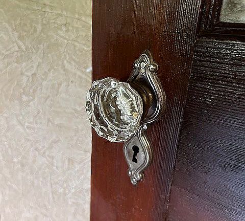 4th image of 222 Lawrence St