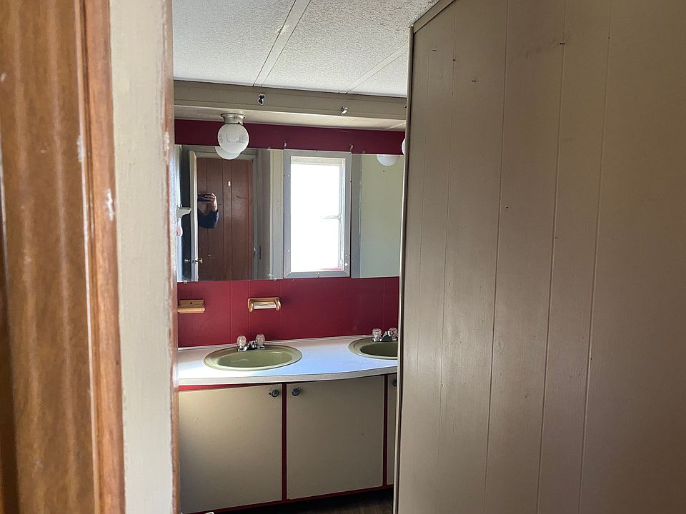 1st image of 126 Lenoir Ave #6