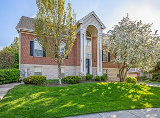 589 Prestwick Ln, Wheeling, IL 60090