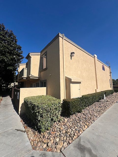 1st image of 5404 Balboa Arms Dr Unit 369