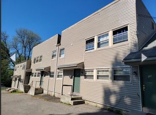 32 Barnes St #B, Waterbury, CT 06704