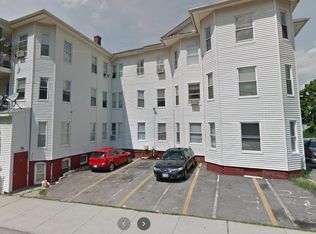 4 Decatur St #3, Worcester, MA 01610