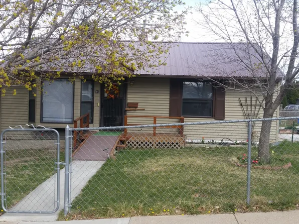 84 Hillcrest Dr, Pocatello, ID 83204