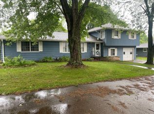 103 Fairview Ct, Fairwater, WI 53931
